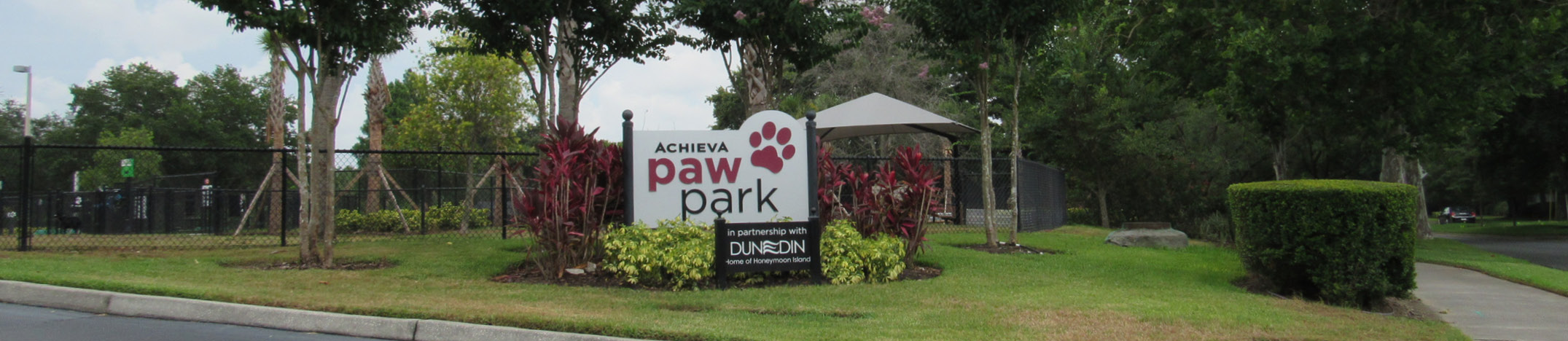 web banner_dog park 2.jpg